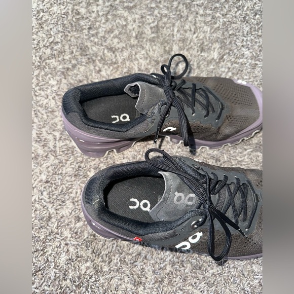 Women’s OnCloud Cloudventure Running Shoe Size W6 - Picture 6 of 15